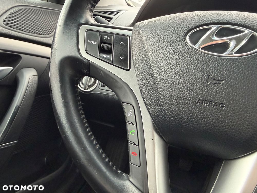 Hyundai i40 1.7 CRDi Comfort + - 35