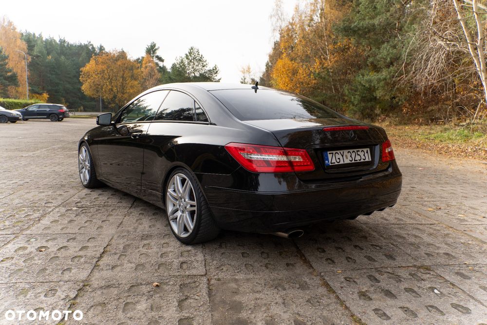 Mercedes-Benz Klasa E - 3