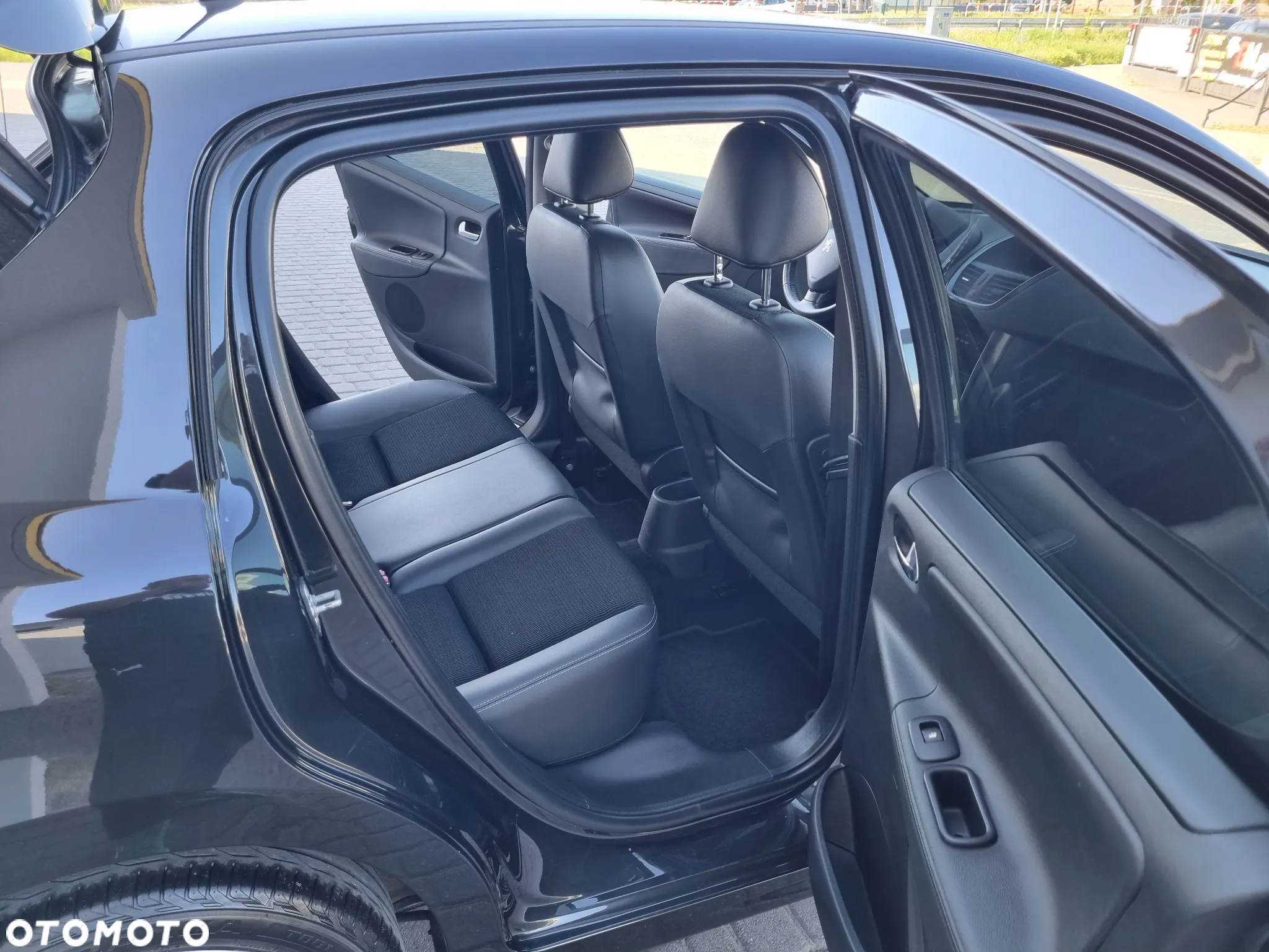 Peugeot 207 110 HDi FAP (Blue Lion) Platinum - 8