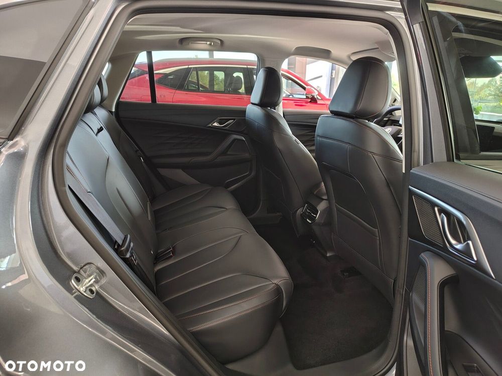 MG HS 1.5 T-GDI Exclusive DCT - 13