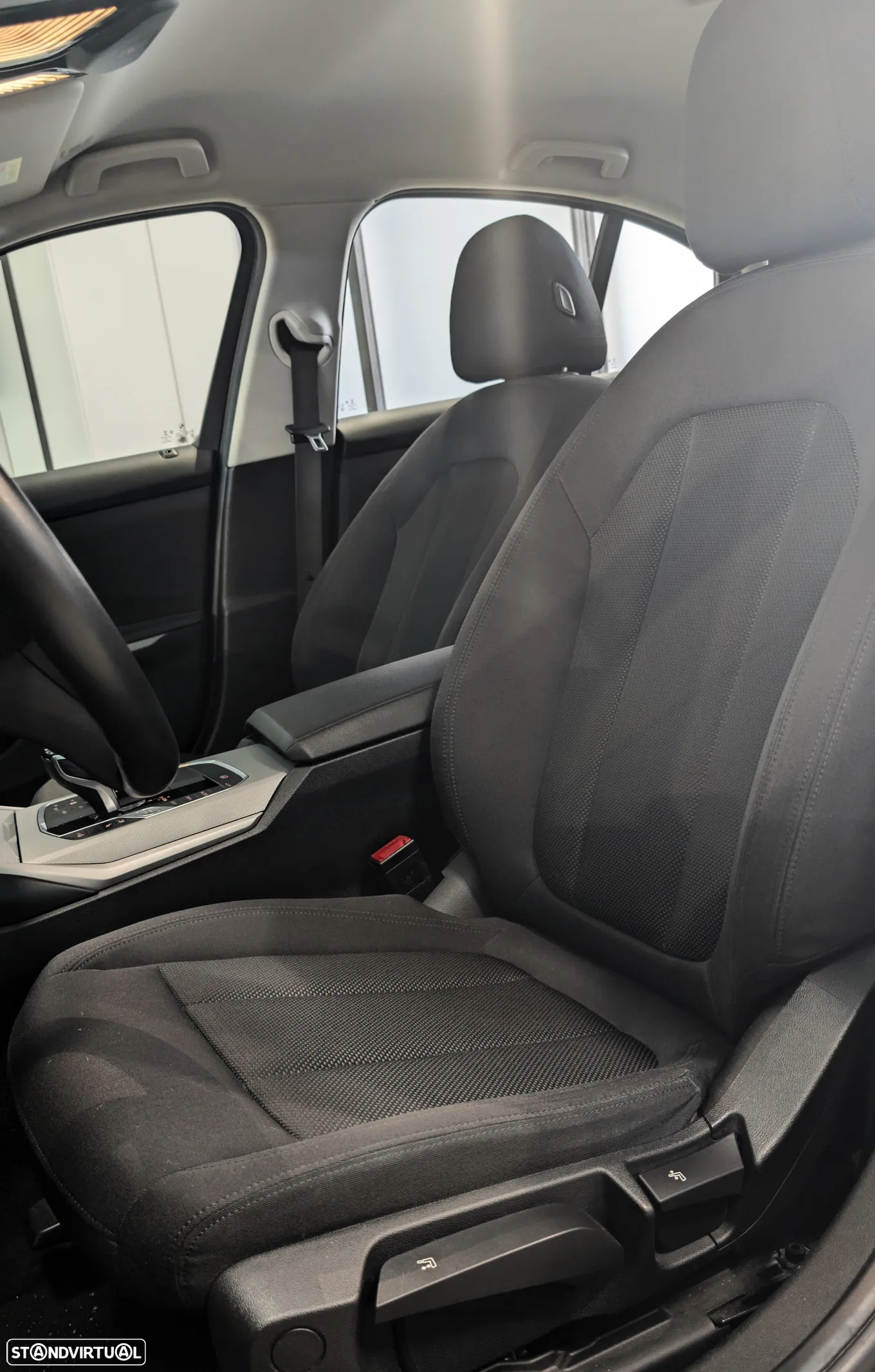 BMW 330 e Auto - 16