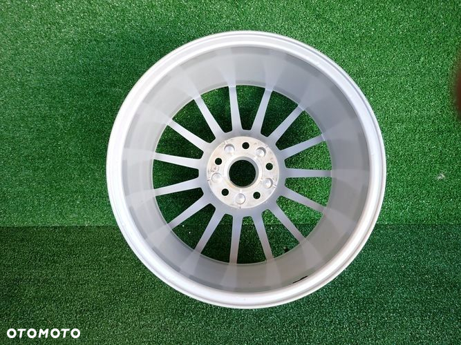 AUDI A4 B9 7,5Jx17 ET29 5x112 felga aluminiowa - 5