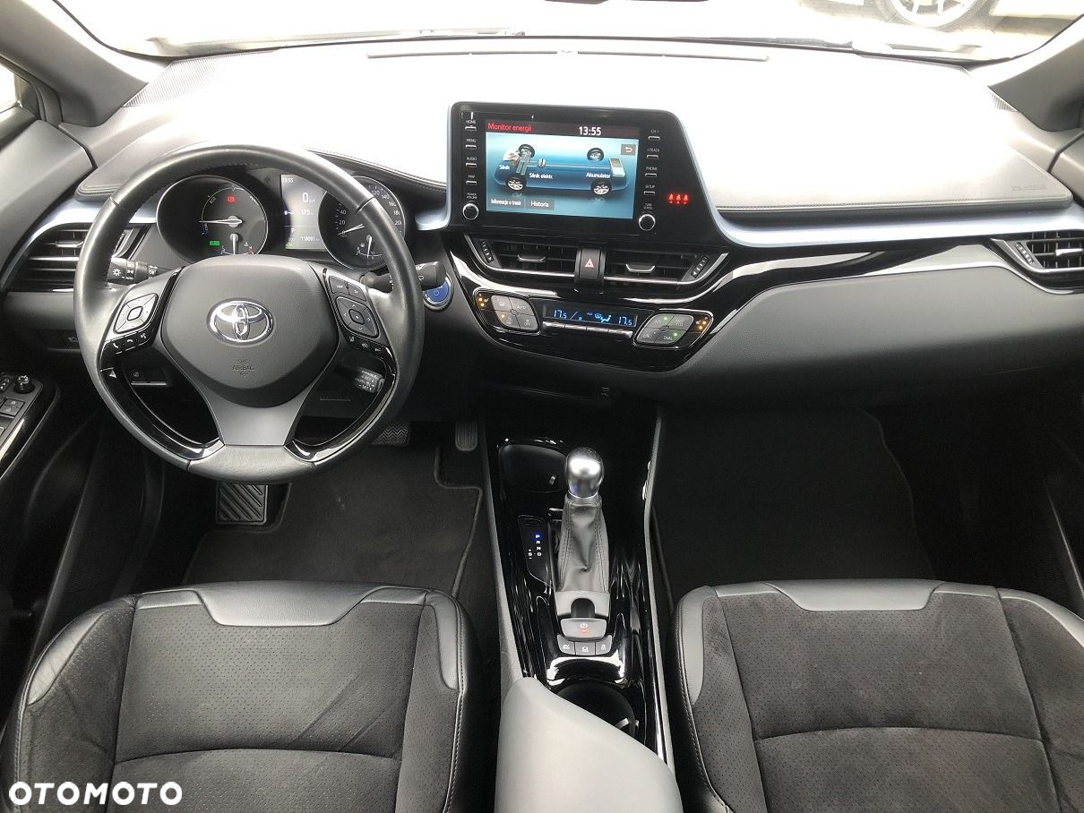 Toyota C-HR - 11