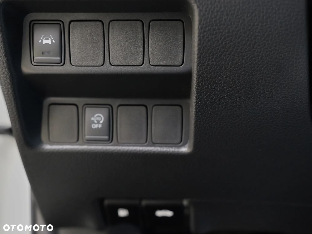 Nissan Qashqai 1.6 DIG-T TEKNA+ - 33