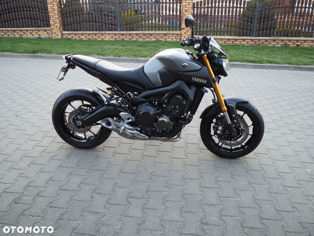 Yamaha MT - 10