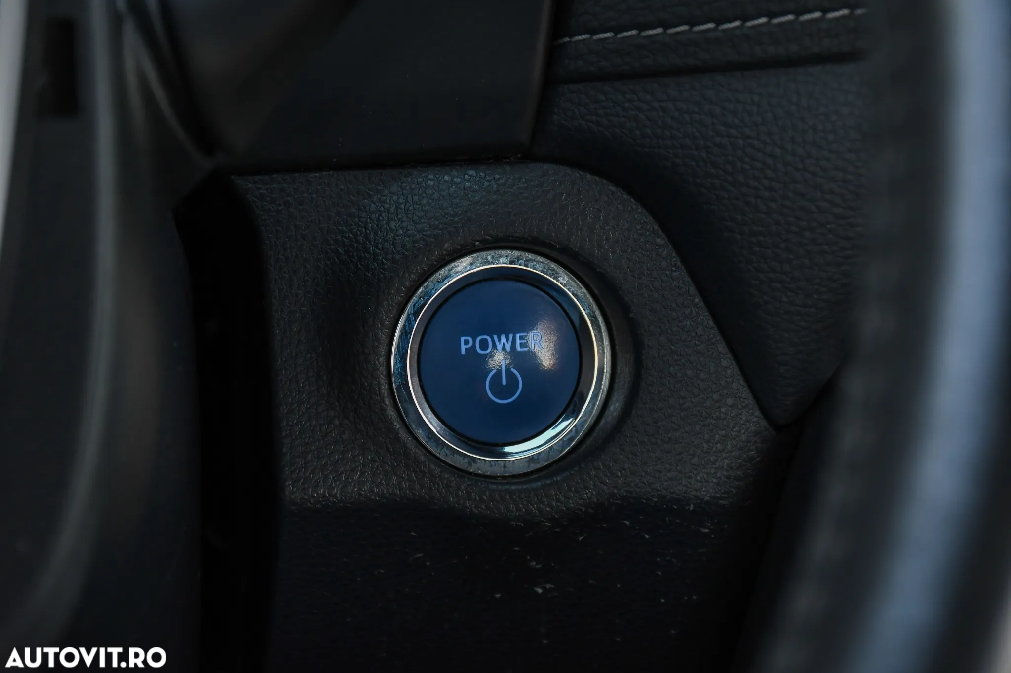 Toyota RAV4 2.5 Hybrid VVT-iE 4x2 Dynamic - 24