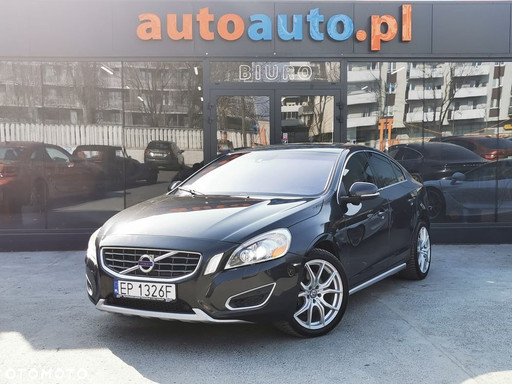 Volvo S60 T6 AWD Geartronic Summum - 3