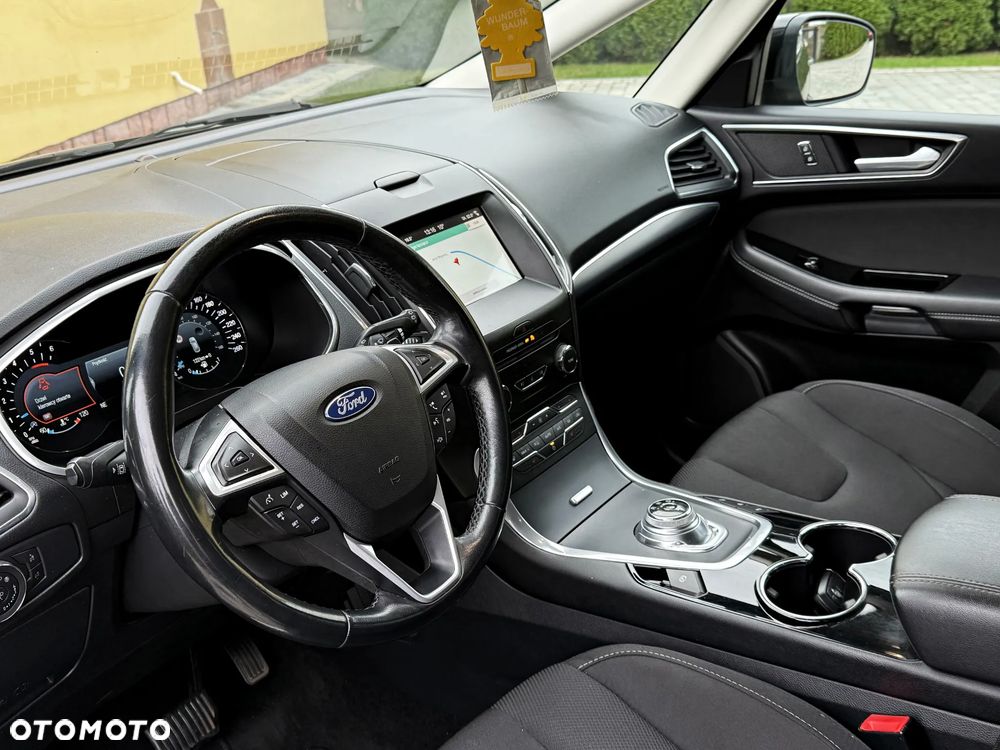 Ford S-Max 2.0 EcoBlue Titanium - 2