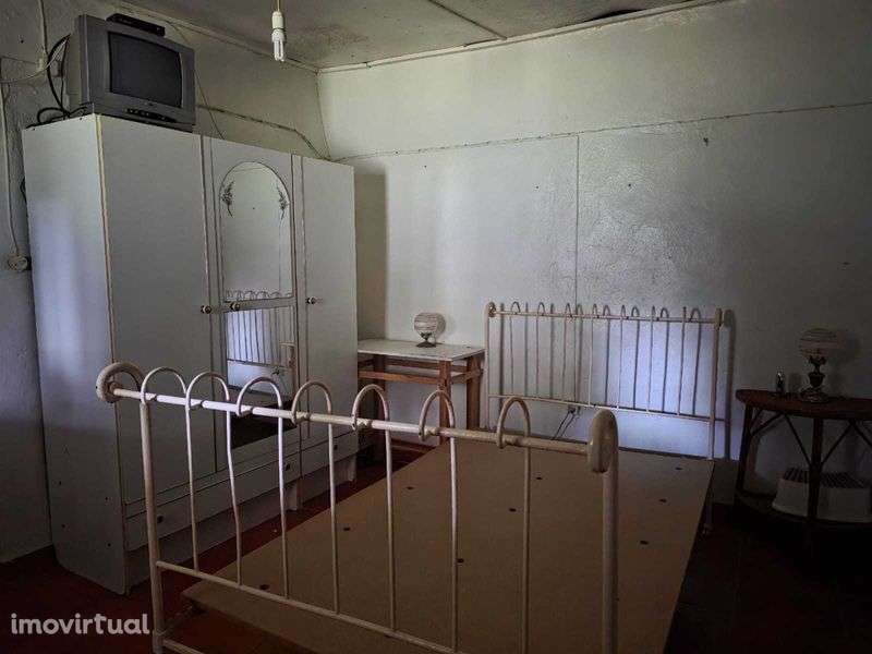 Monte Alentejano na Freguesia de São Domingos, Santiago do Cacém - Grande imagem: 5/12