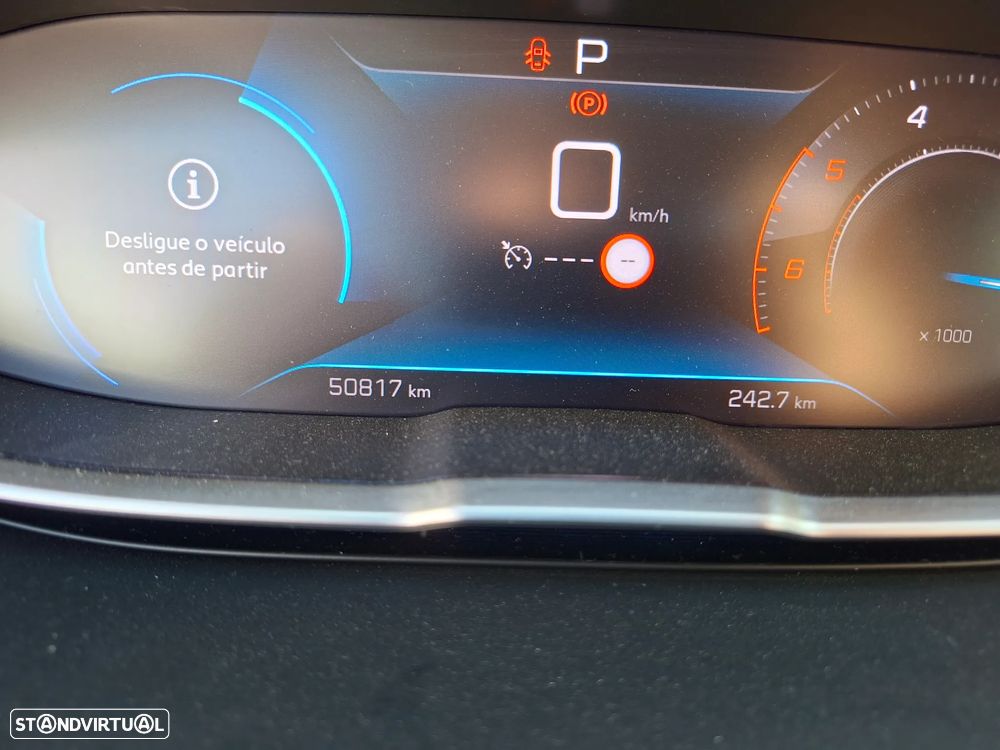 Peugeot 5008 1.5 BlueHDi Active Pack EAT8 - 1