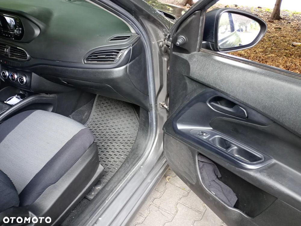 Fiat Tipo 1.4 Classic - 32