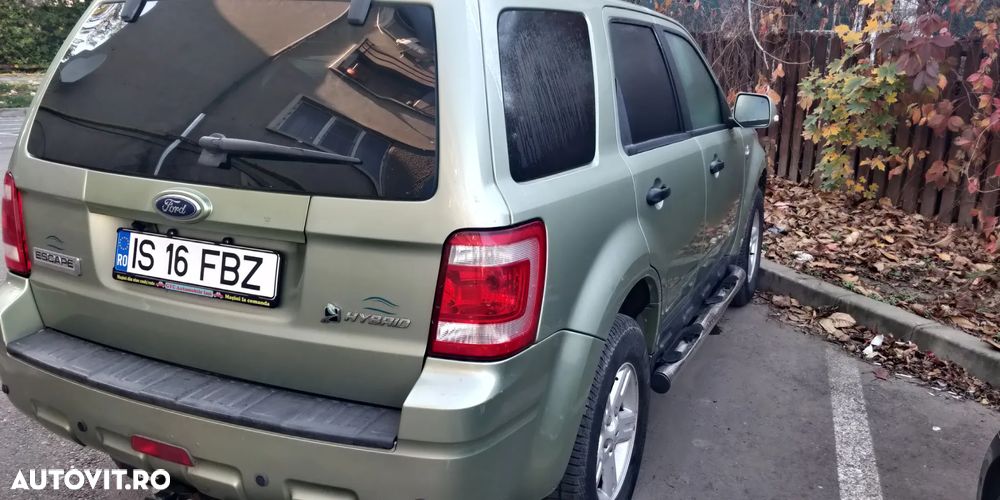 Ford Escape - 3