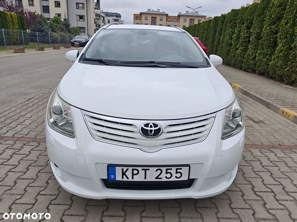 Toyota Avensis 2.0 Sol EU5 - 2