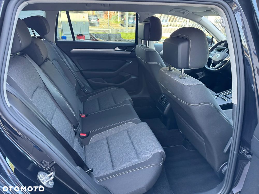 Volkswagen Passat 2.0 TSI Business DSG - 16