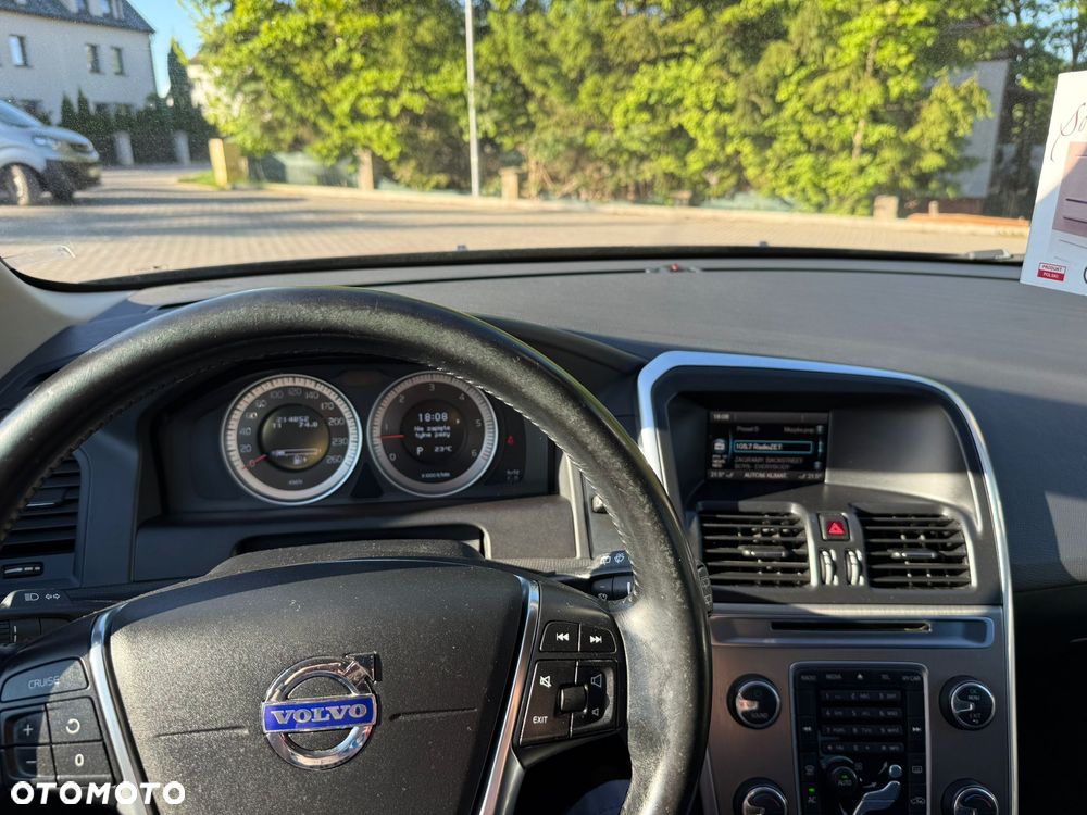 Volvo XC 60 2.4D AWD Momentum - 15