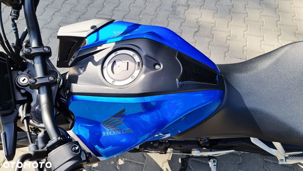 Honda CB - 6