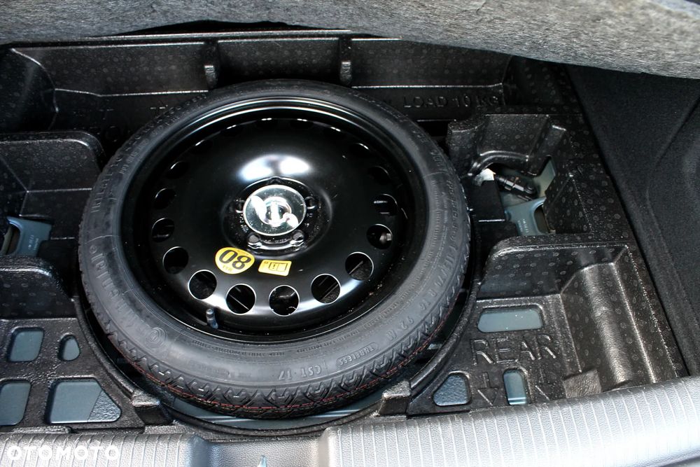 Opel Astra 1.4 Turbo Innovation - 18