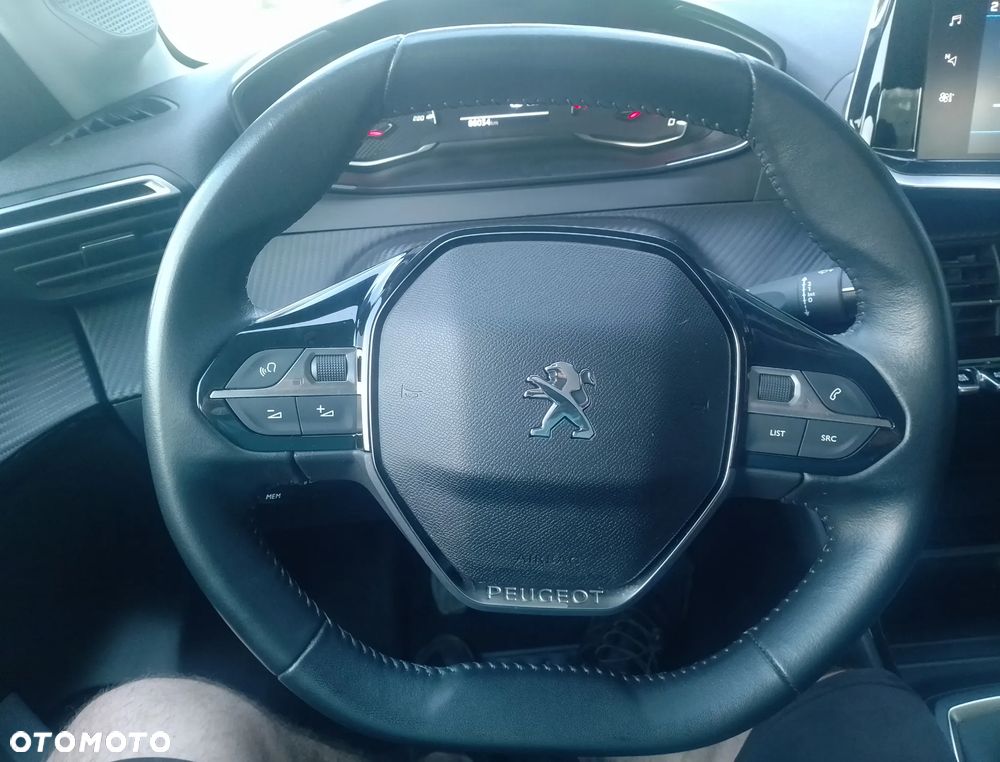 Peugeot 208 PureTech 100 Active Pack - 27