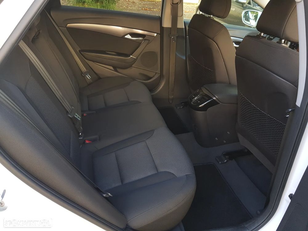 Hyundai i40 SW 1.7 CRDi Blue Comfort - 42
