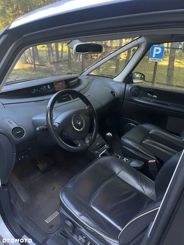 Renault Espace 2.0 dCi FAP Initiale - 8