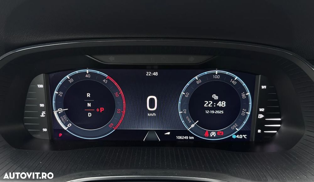 Skoda Octavia Combi 2.0 TDI DSG Ambition - 4