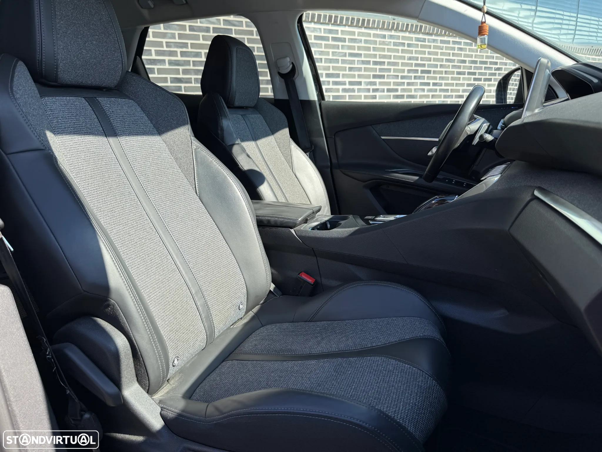 Peugeot 3008 1.6 BlueHDi Allure EAT6 - 20