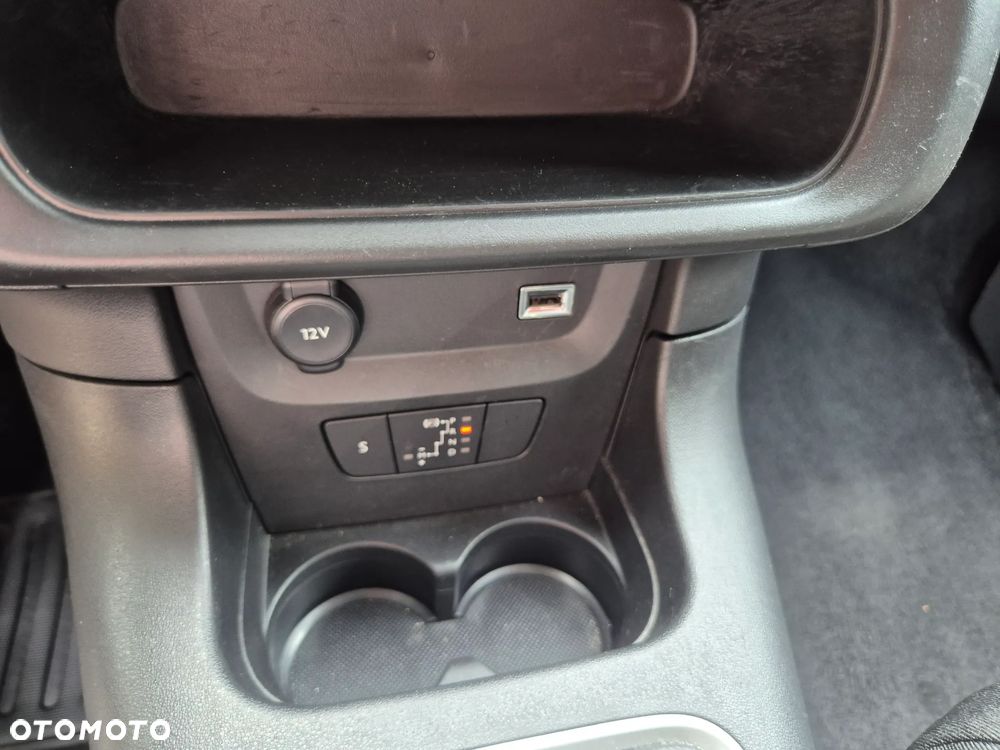 Citroën C3 Pure Tech 110 S&S EAT6 SHINE - 19