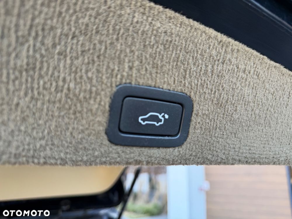 Volvo XC 60 2.4D Summum - 25