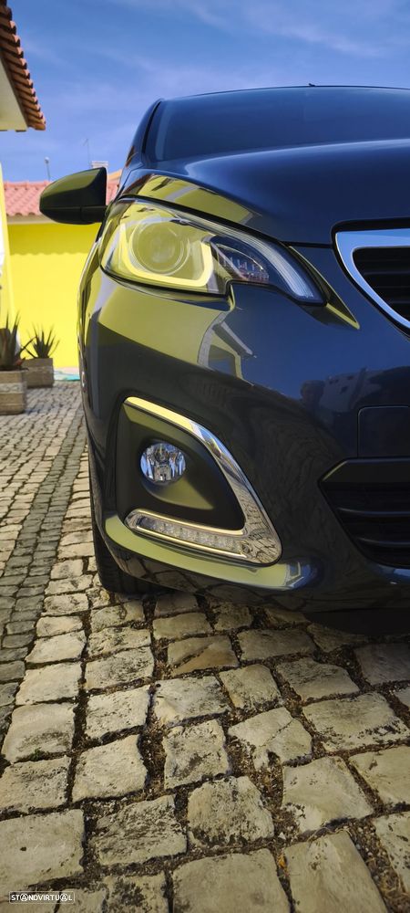 Peugeot 108 1.2 VTi Allure - 3