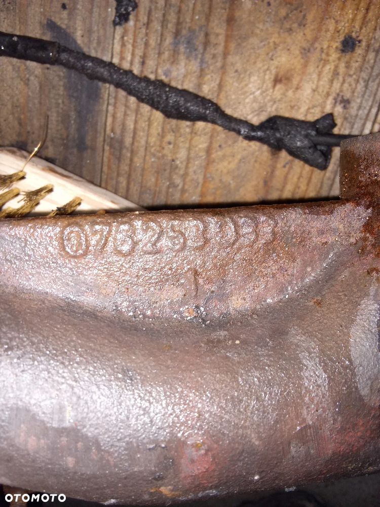 Vw Crafter 2.5 TDI kolektor wydechowy 076253033 - 3