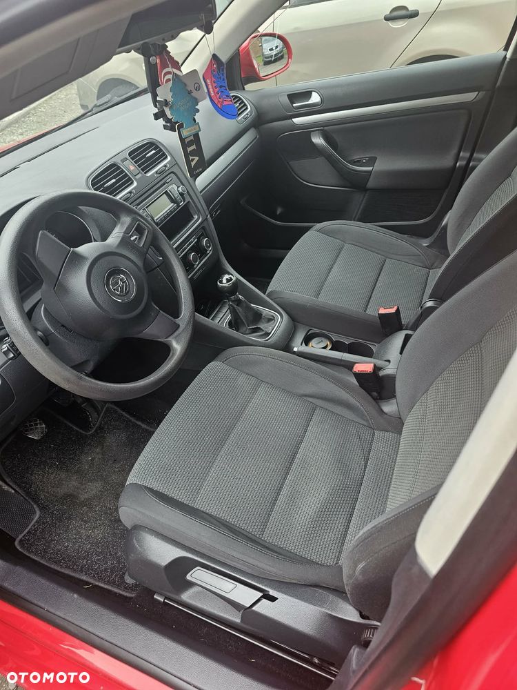 Volkswagen Golf - 9