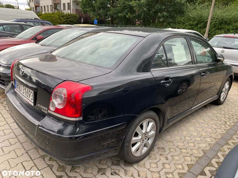 Toyota Avensis 2.0 D-4D Luna - 3