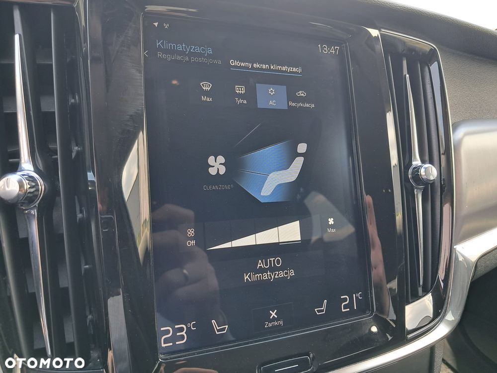 Volvo V90 D4 Momentum - 14
