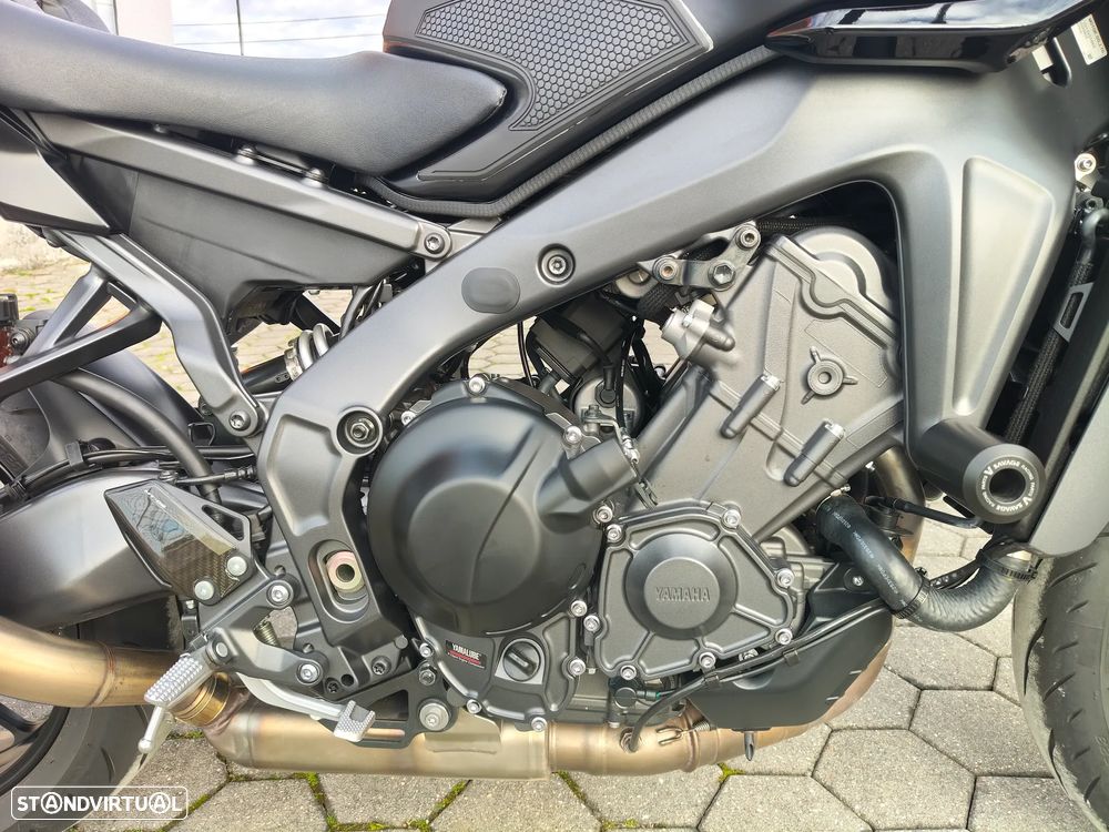 Yamaha MT-09 - 4
