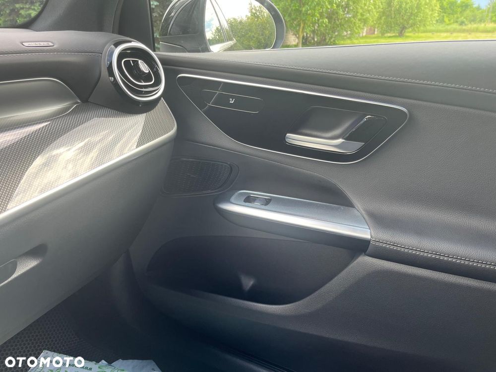 Mercedes-Benz GLC 220 d mHEV 4-Matic Avantgarde - 12