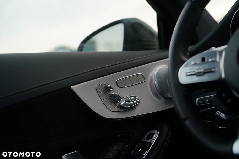 Mercedes-Benz Klasa C AMG 63 S AMG Speedshift MCT 9G - 14