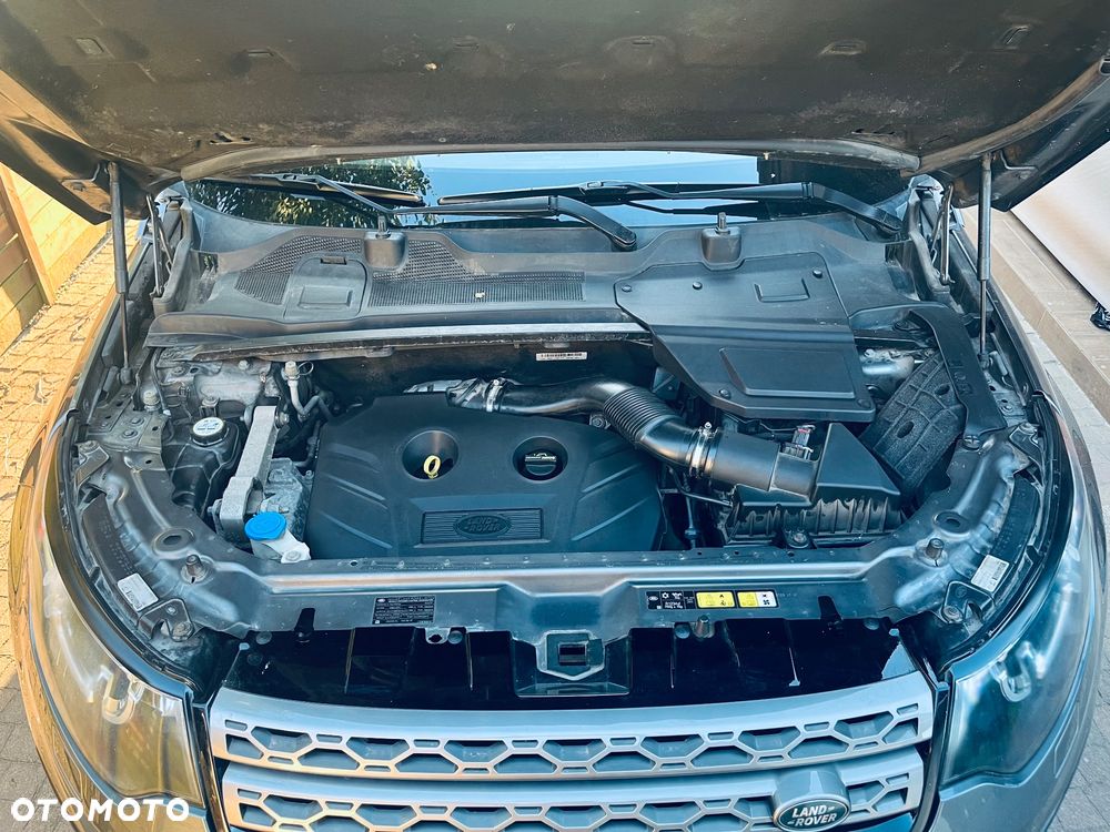 Land Rover Discovery Sport 2.0 Si4 HSE - 17
