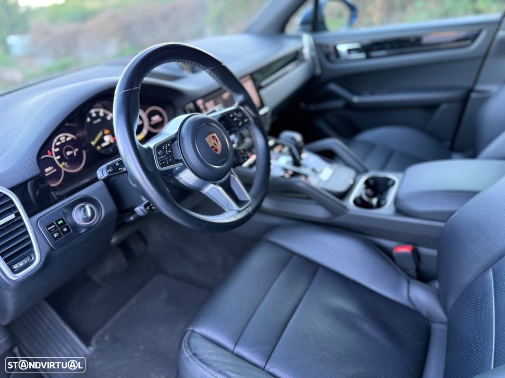 Porsche Cayenne E-Hybrid Tiptronic S Platinum Edition - 24