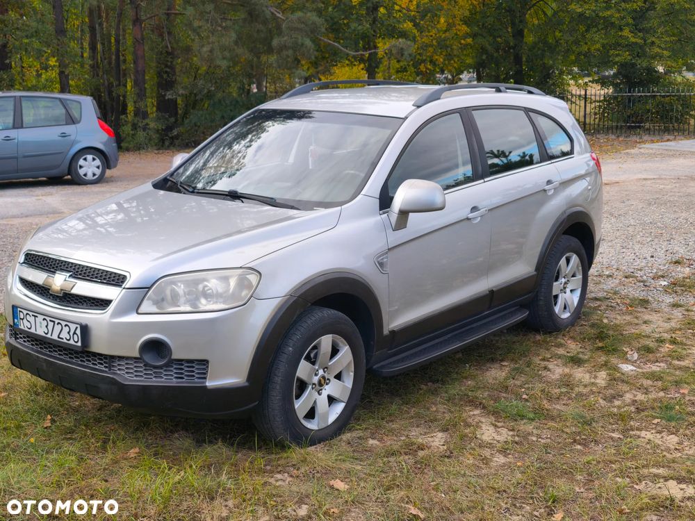 Chevrolet Captiva 2008 photo 2