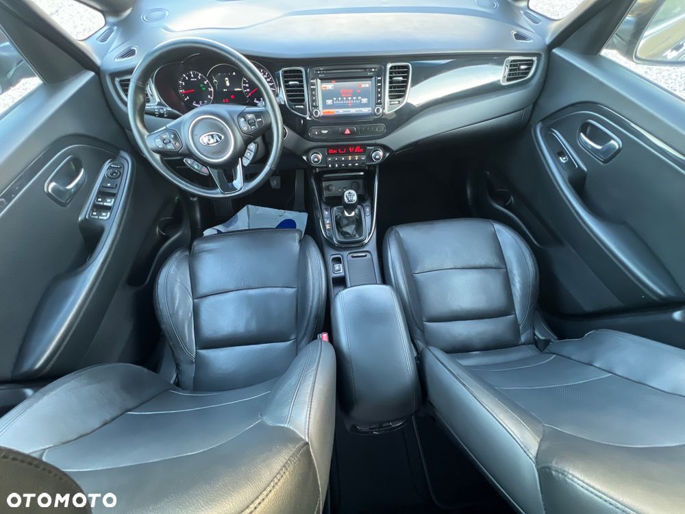 Kia Carens 1.6 GDI ISG Spirit - 27