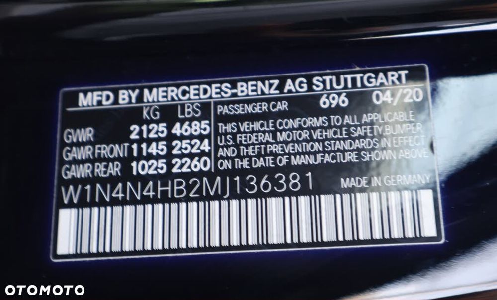 Mercedes-Benz GLA - 12