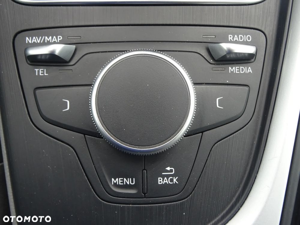 Audi A4 Avant 2.0 TDI - 35