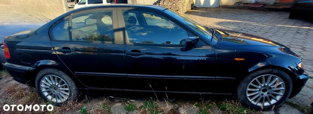 BMW 318I 2004 photo 4