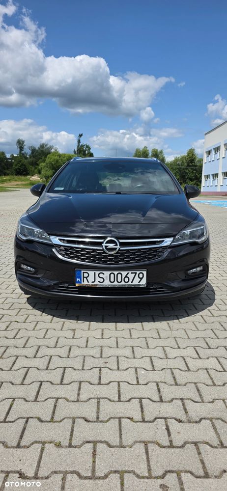 Opel Astra 1.6 CDTI Dynamic S&S - 2