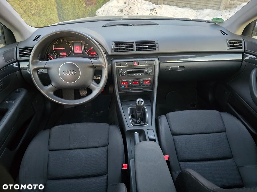 Audi A4 Avant 1.9 TDI - 10