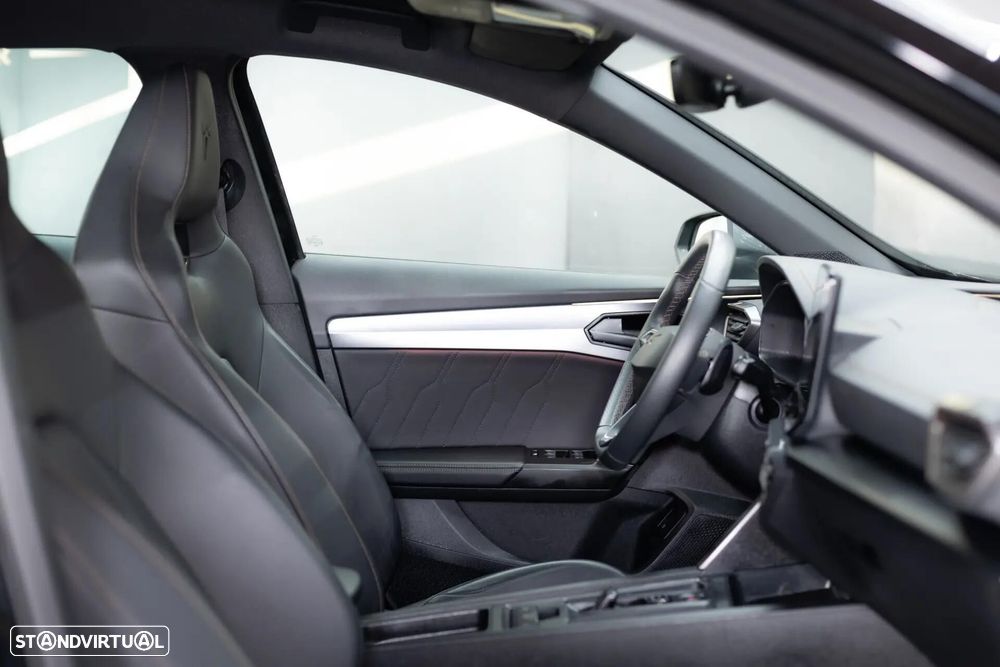 Cupra Formentor 1.4 e-Hybrid DSG VZ - 23