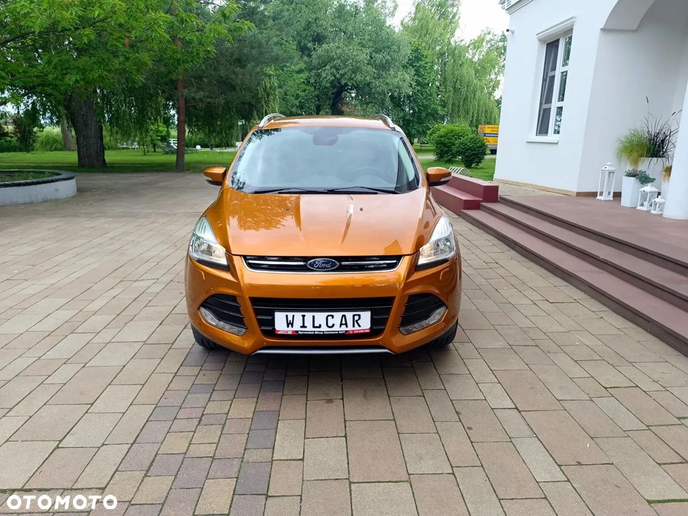 Ford Kuga 2.0 TDCi 2x4 Titanium - 14