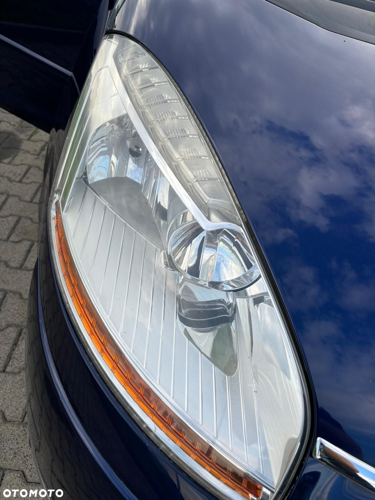 Citroën C4 Grand Picasso 2.0i Exclusive MCP - 7
