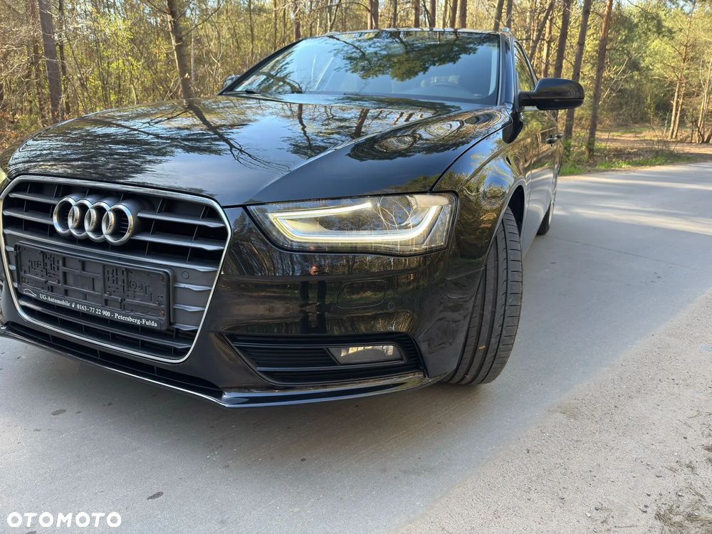 Audi A4 Avant 2.0 TDI DPF Ambiente - 6