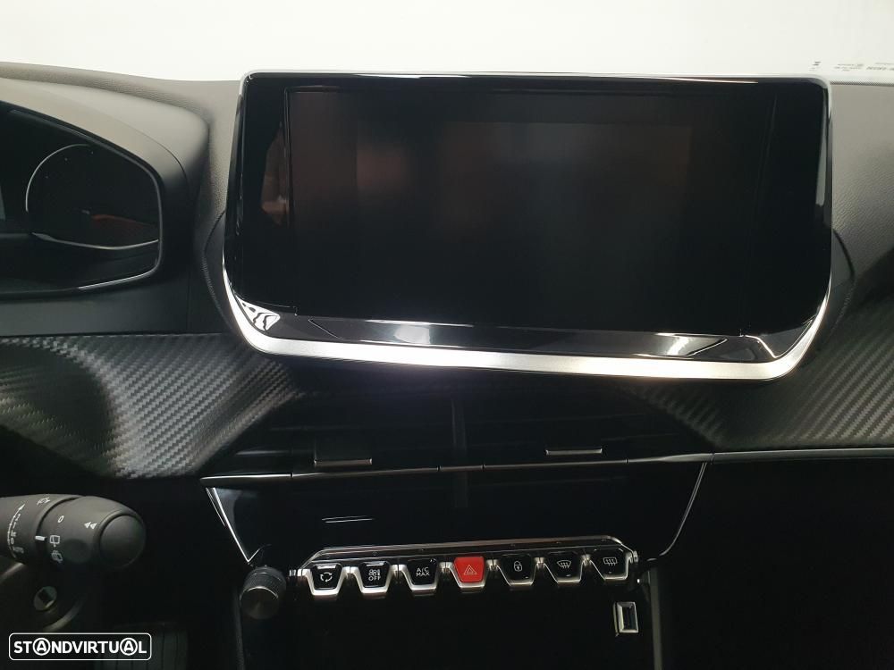 Peugeot 2008 1.5 BlueHDi GT EAT8 - 11
